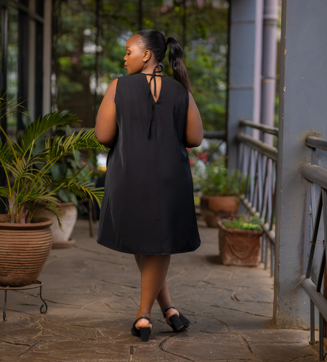 Luna Plain Shift Dress