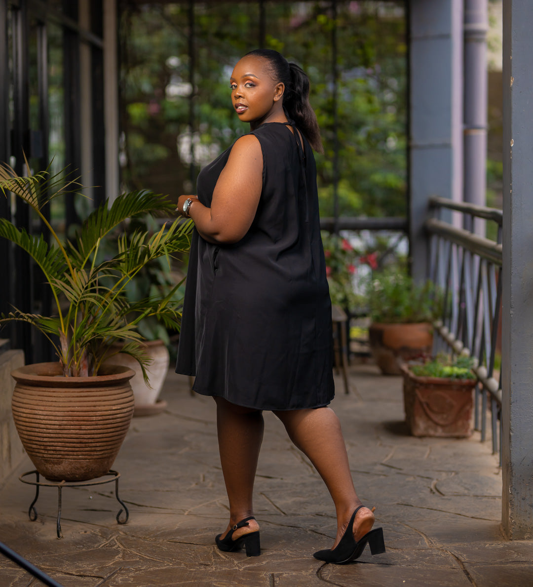 Luna Plain Shift Dress