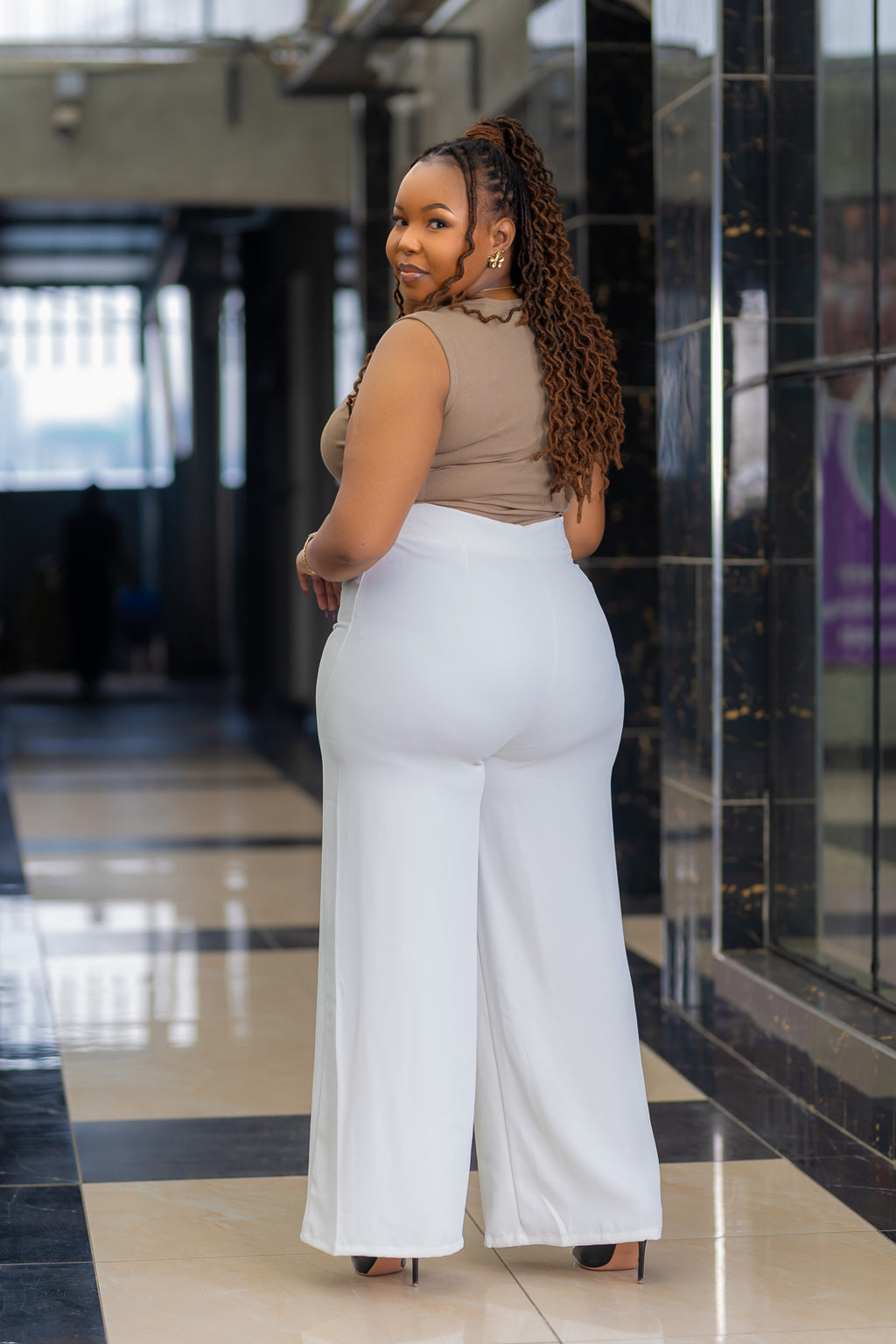 JUNE WHITE PALAZO PANT.